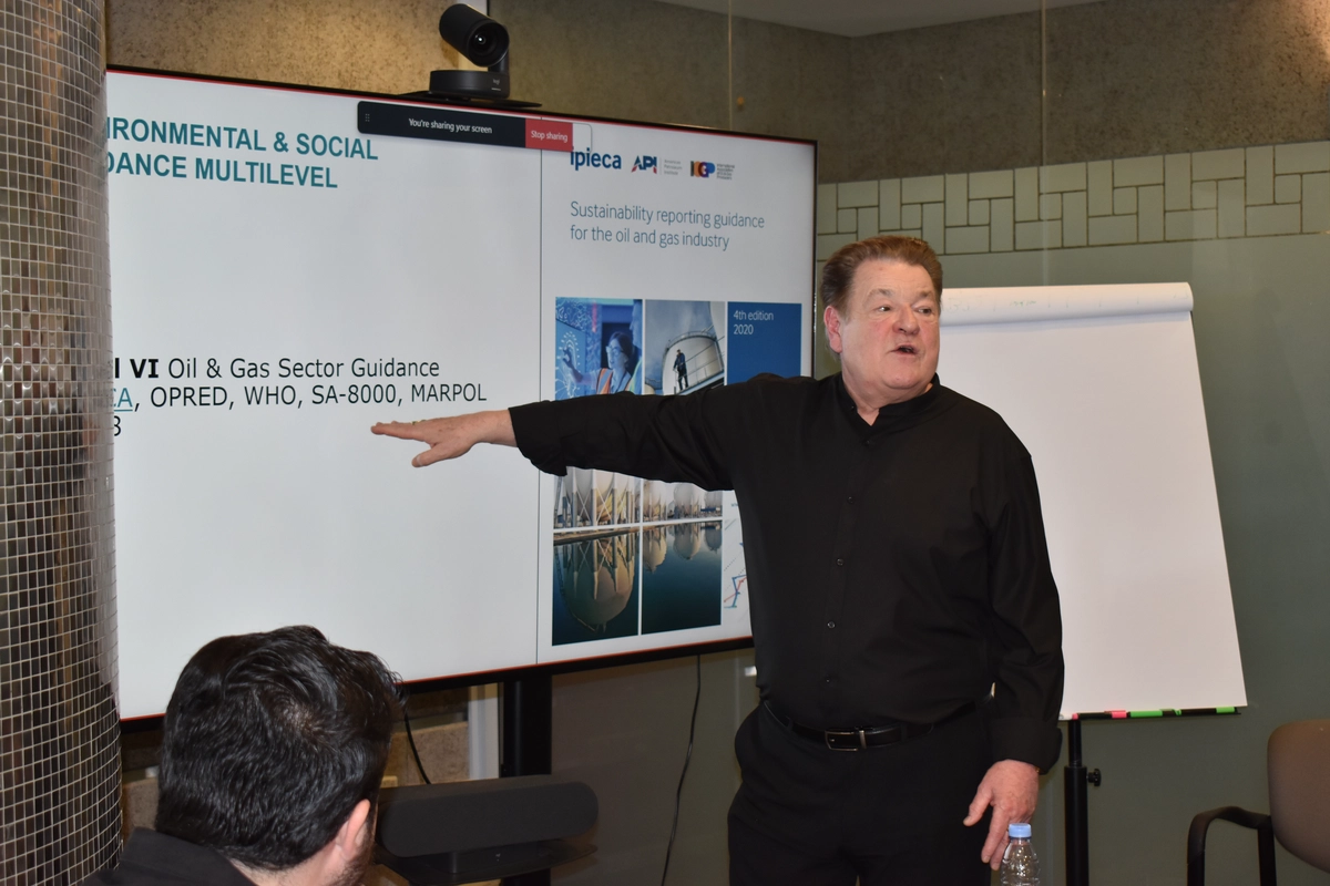 John David Lapinskas from Staterra delivering a presentation to AMCDE KBR